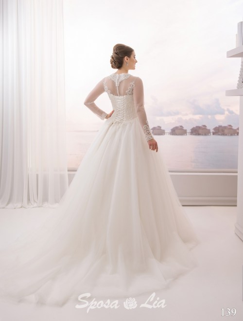 https://www.sposa-lia.com/images/stories/virtuemart/product/139 (3).jpg